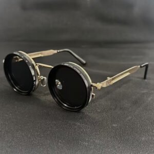 Rotating Fashion Glasses